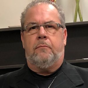 Meet your Posher, Philip